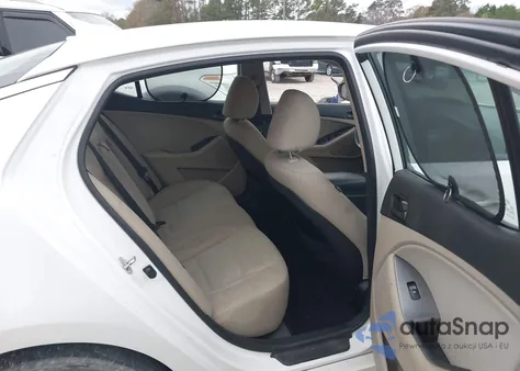 2014 Kia Optima Lx z USA, uszkodzony, nr VIN 5XXGM4A72EG295145